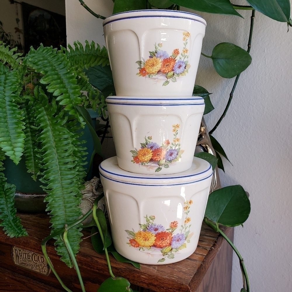 Universal Cambridge Stackable  Refrigerator jars